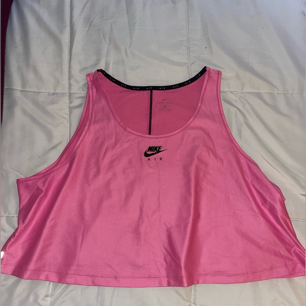 NWOT 2X Pink and Black Nike Plus Size Crop Logo Tank Top